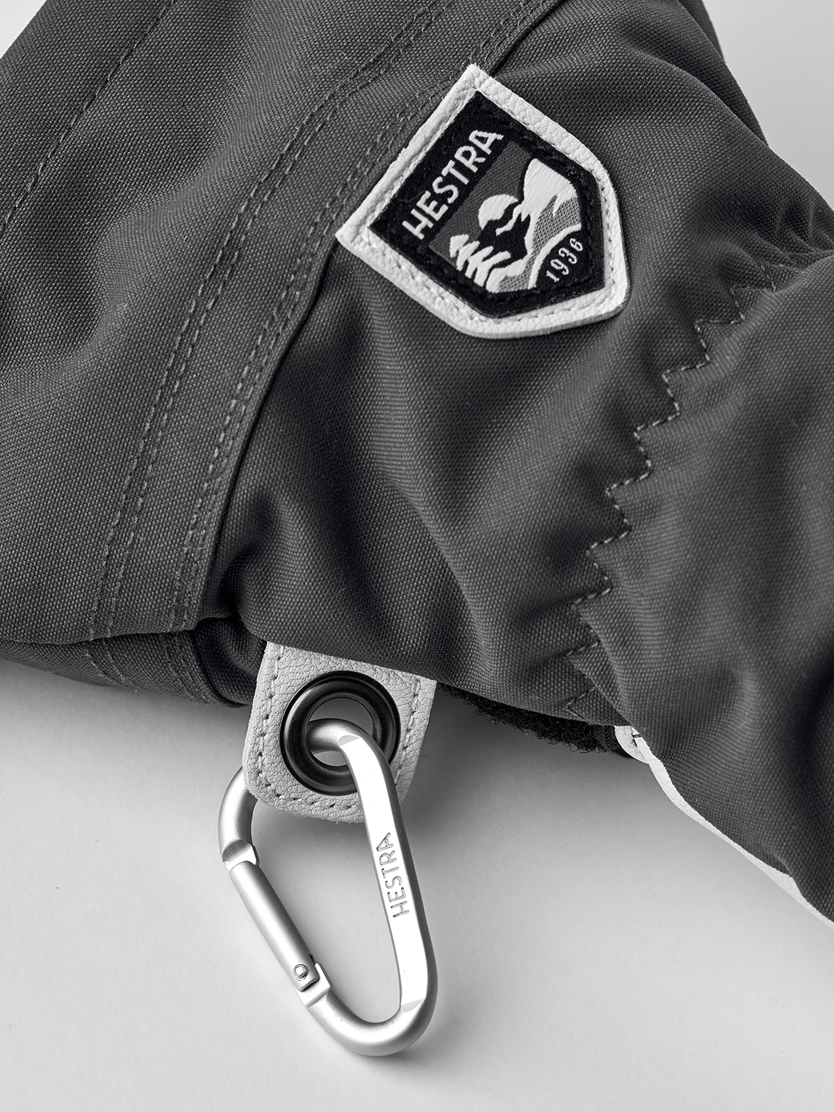 Hestra Army Leather Heli Ski 3-finger - Grå