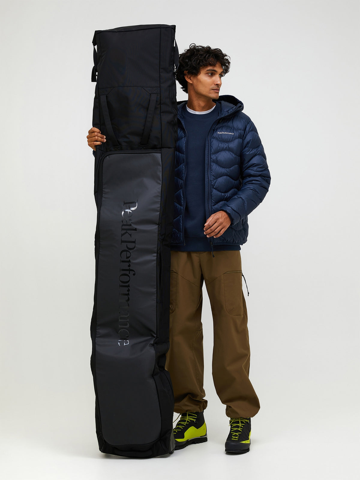 Peak Performance Vertical Ski Bag 115L – Black