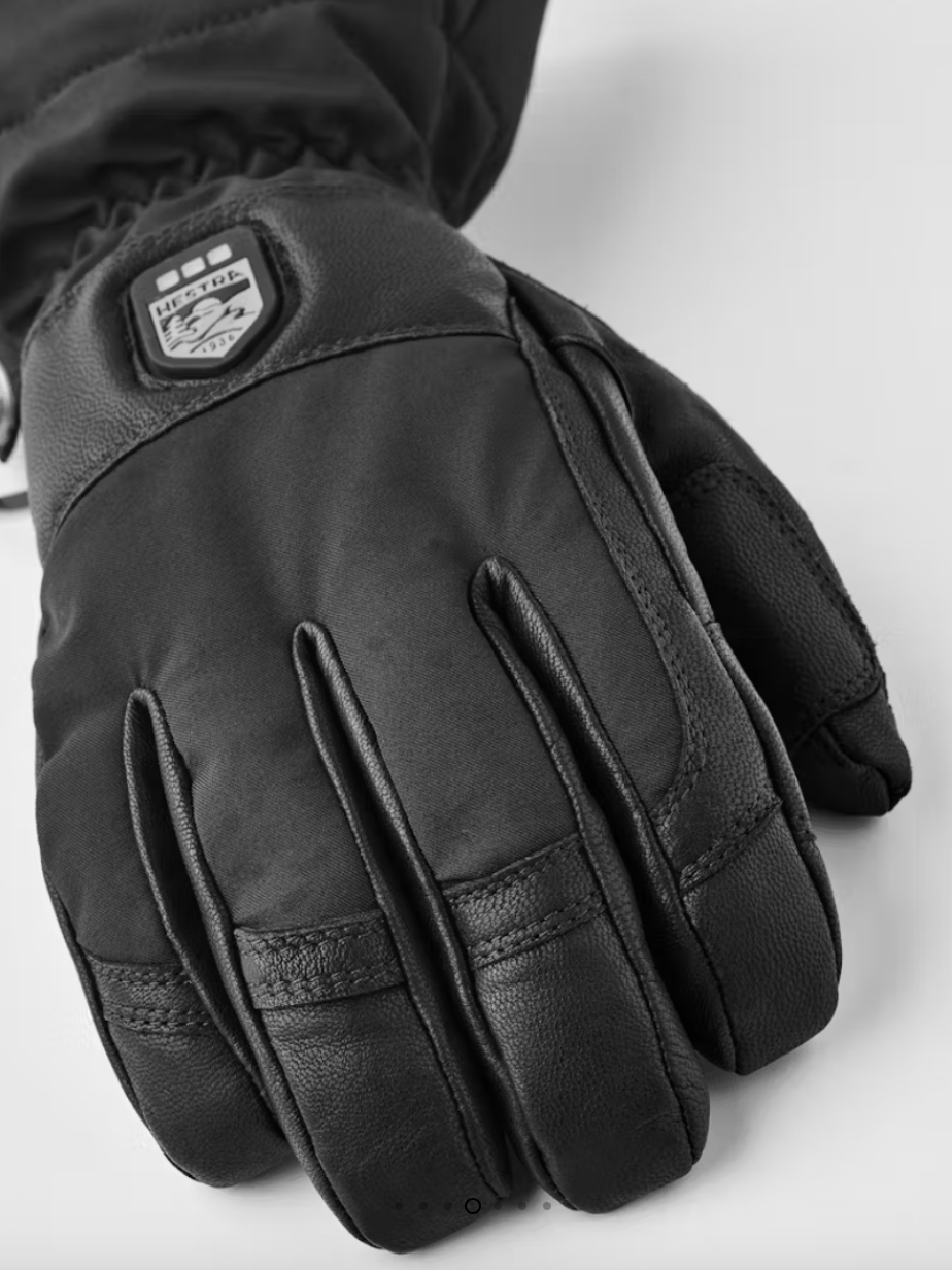 Hestra Gauntlet 5-F med varme