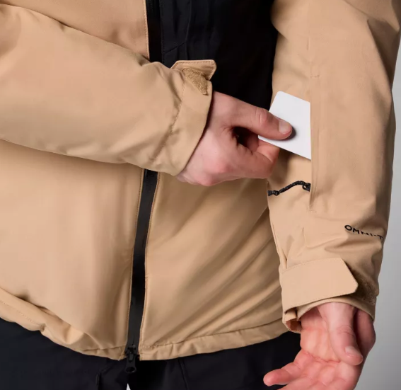 Columbia Winter District Jacket (M)