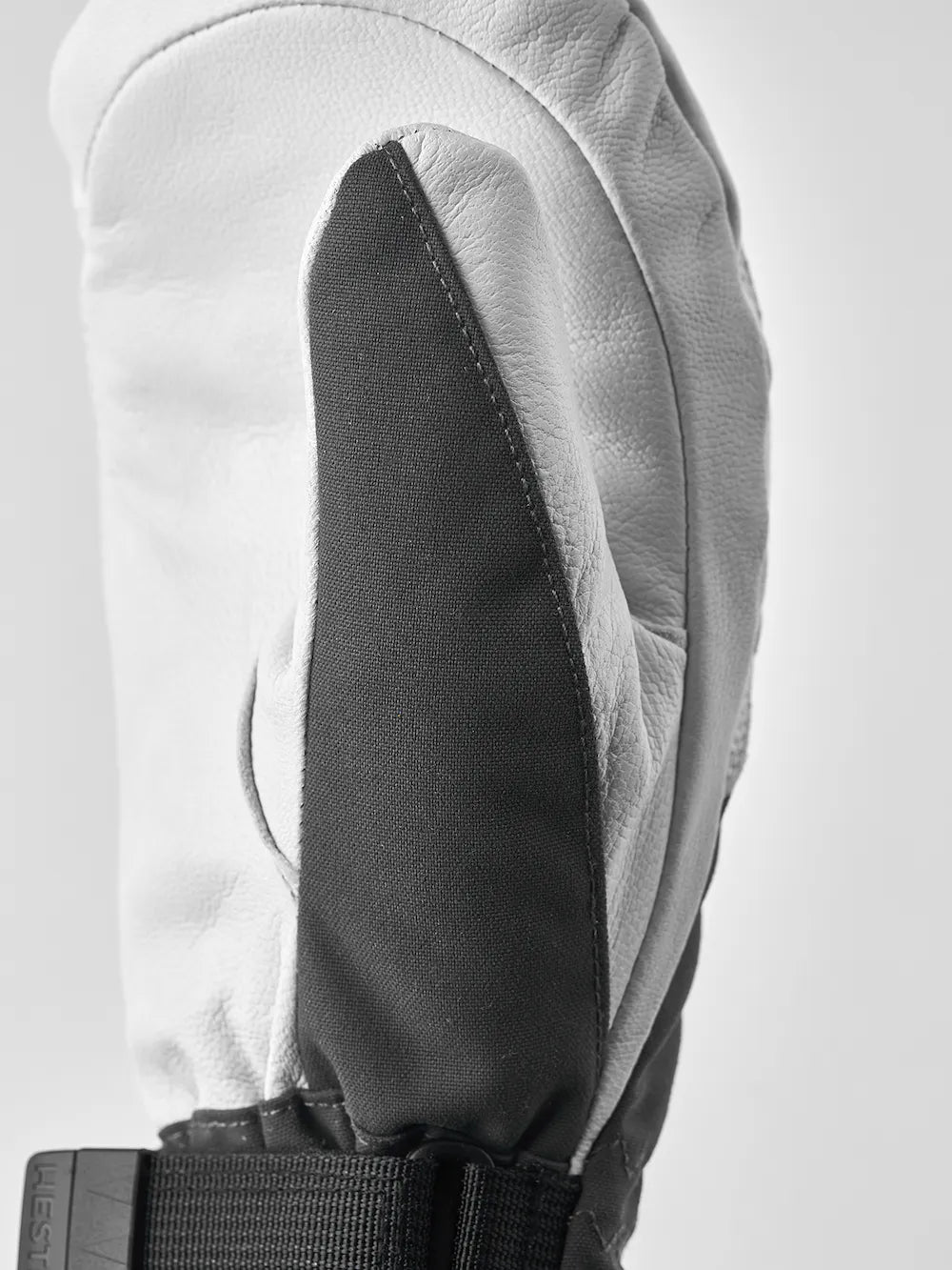 Hestra Heli Ski Mitt Dame Grey