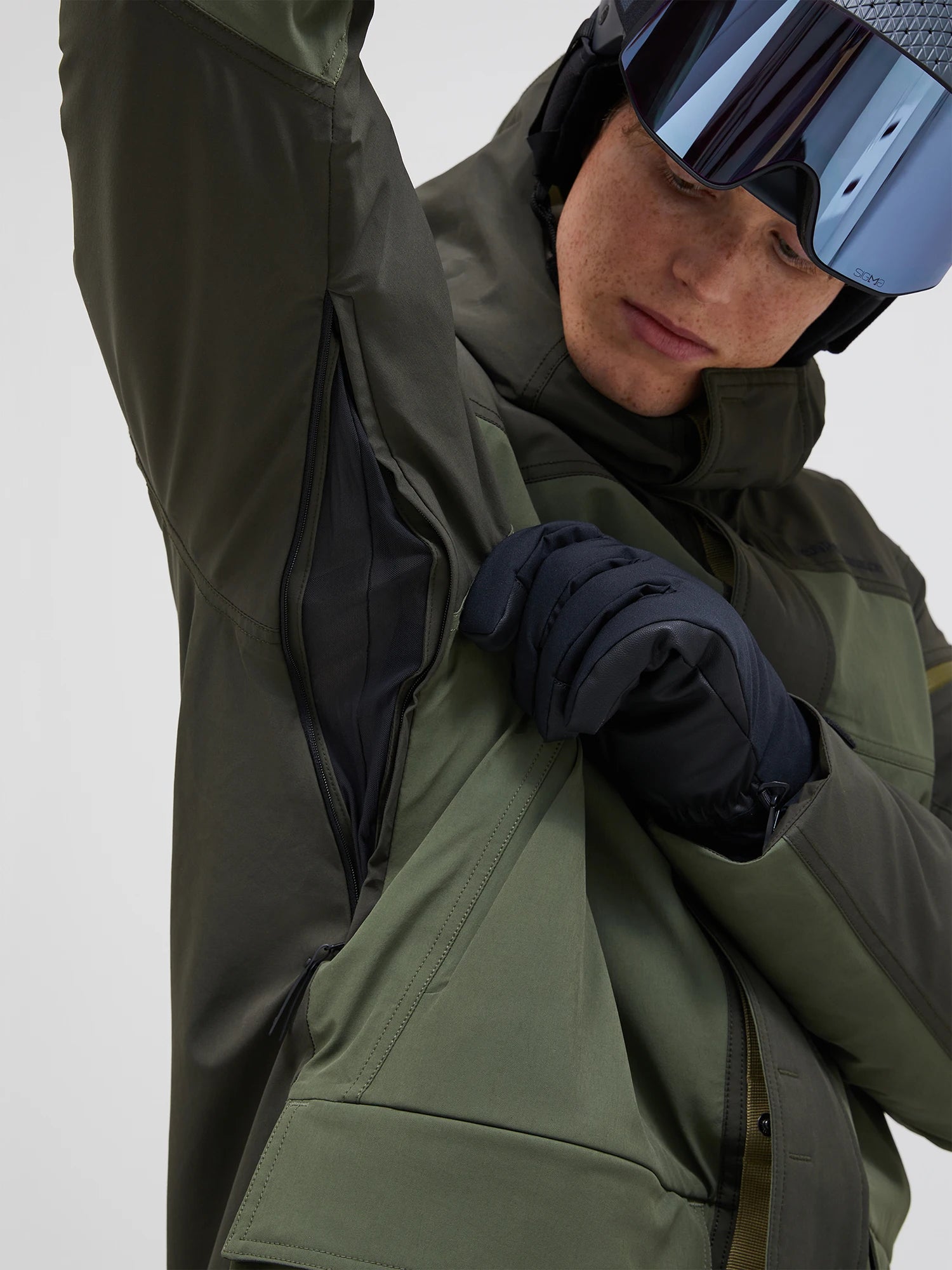 Peak 2L Stretch Parka Olive