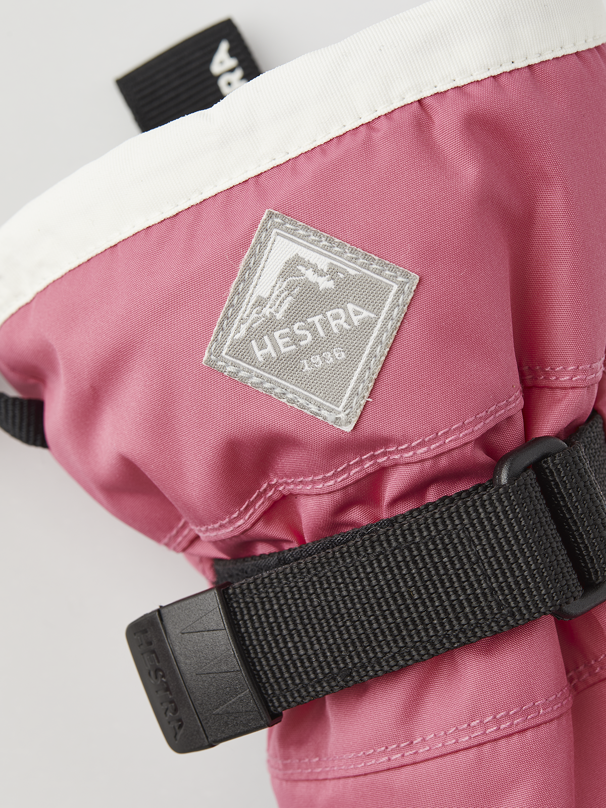 Hestra Gauntlet CZone Jr. Luffer - Fuchsia/Ivory