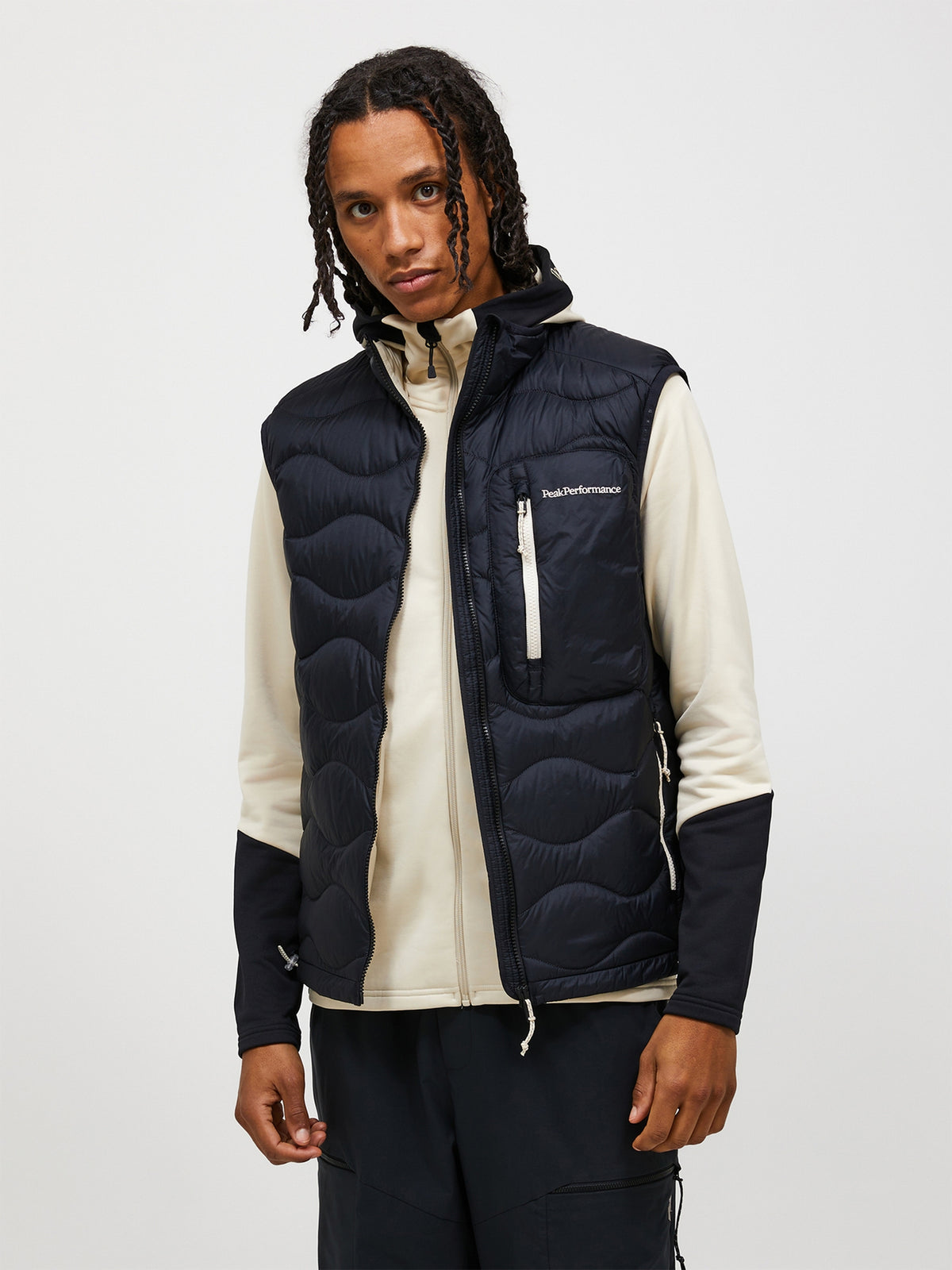 Peak Performance Helium Utility Down Vest Herre – Black / Sand Fog