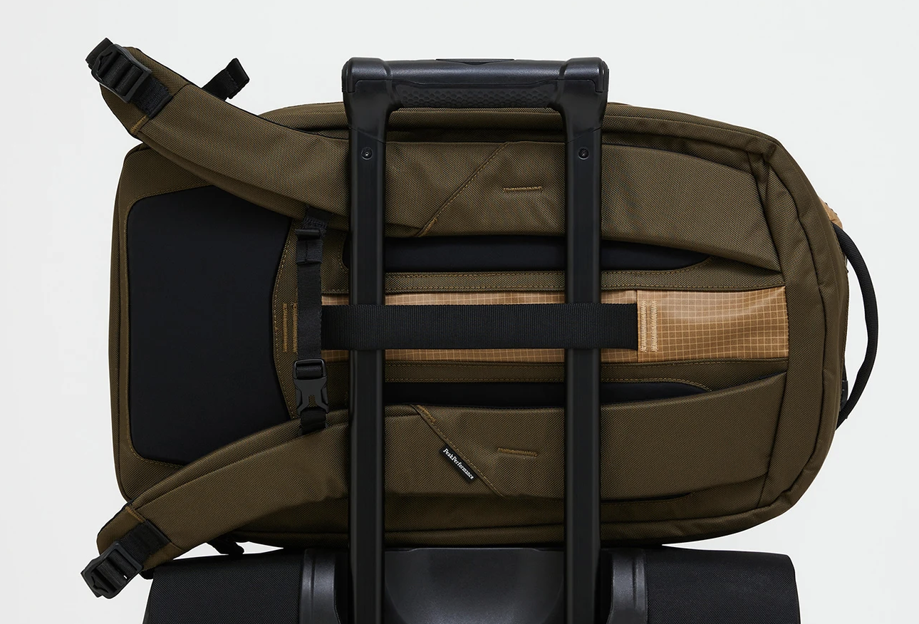 Peak Commuter Backpack Sand