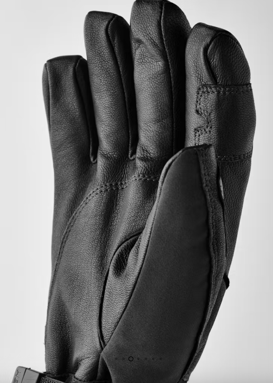 Hestra Gauntlet 5-F med varme