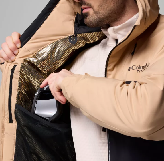 Columbia Winter District Jacket (M)