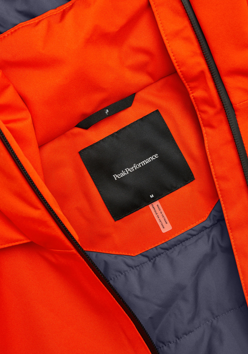 Peak Maroon Solar Burst